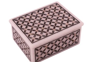 rectangular white marble jewelry box inlaid with black onyx stone-1000x1000